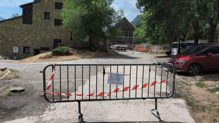 Parking EMB cerrado por obras